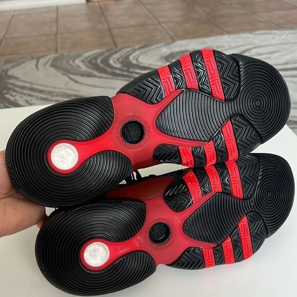 Adidas Men’s Trae Young 2.0 Atlanta Hawks NBA Basketball Shoes Size 9,5 - Picture 4 of 9